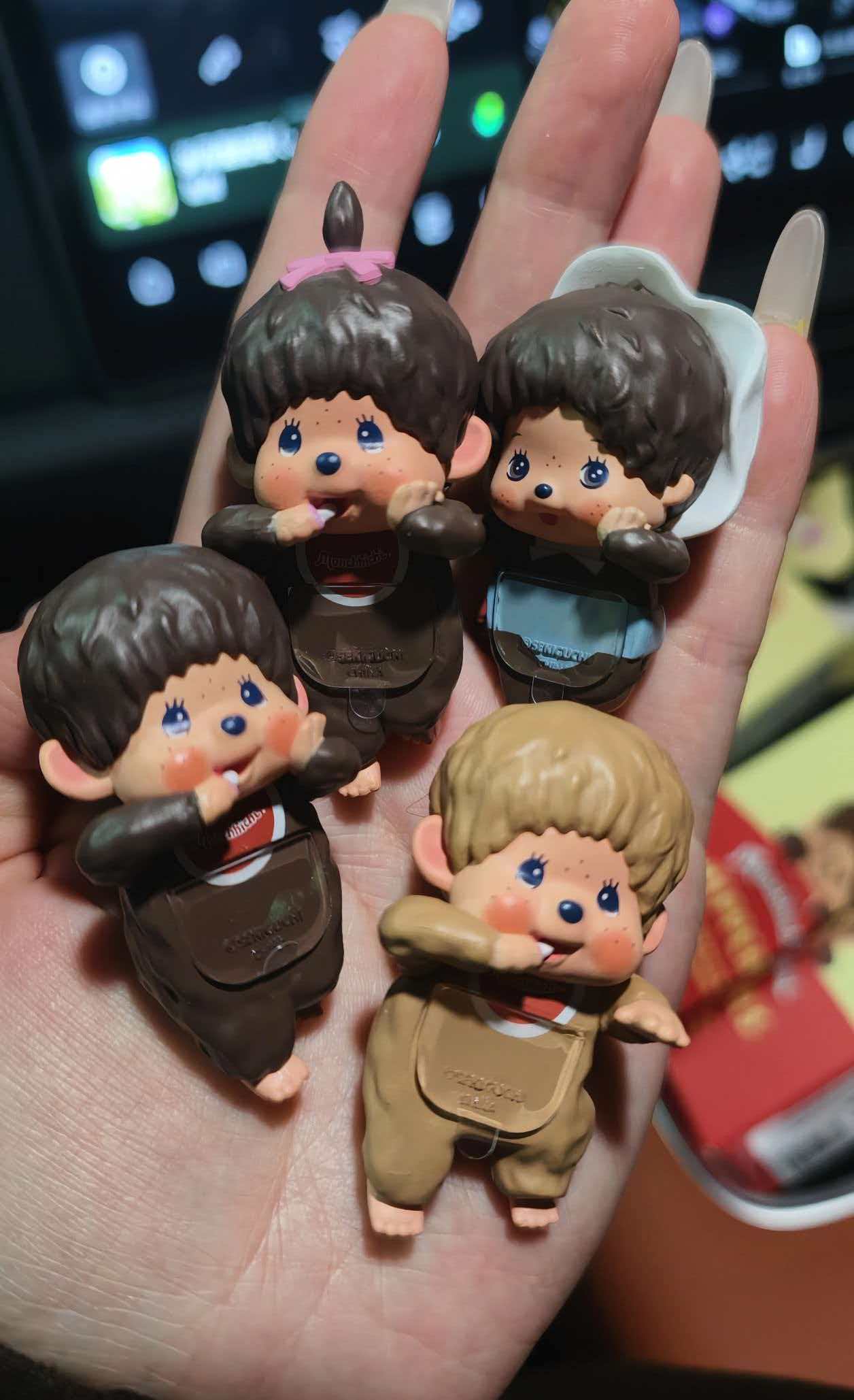 Phone Accessories Doll - アニメフィギュア Mengqiqi 寝そべりポーズ ブラインドボックス ミニ漫画フィギュア人形 クリエイティブな携帯電話デコレーション