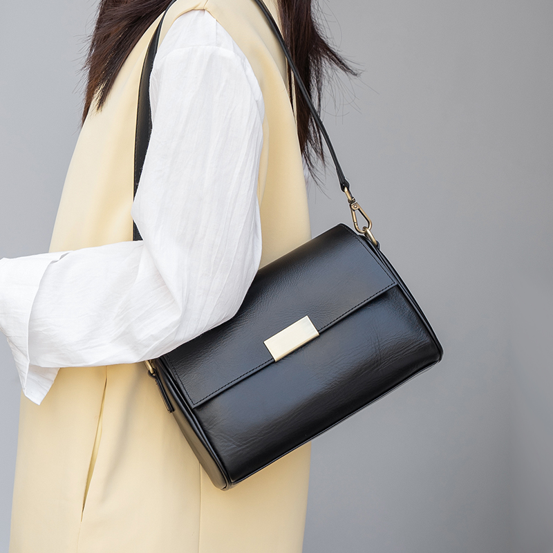 本物の牛革女性のショルダーバッグクロスボディバッグレトロ多用 - Phone Accessories Brands のレビューと価格